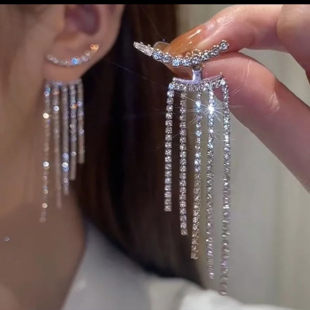 Glam Sparkle Tassel Earrings